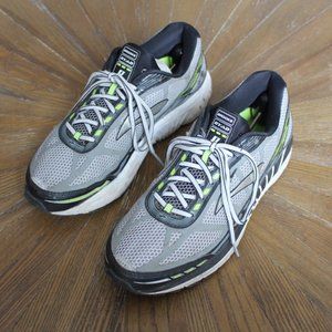 Brooks DYAD 8 Running Shoes Men's Size 10 Wide (2E)